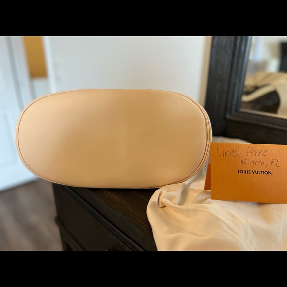 Louis Vuitton Backpack Randonne GM - Picture 6 of 13